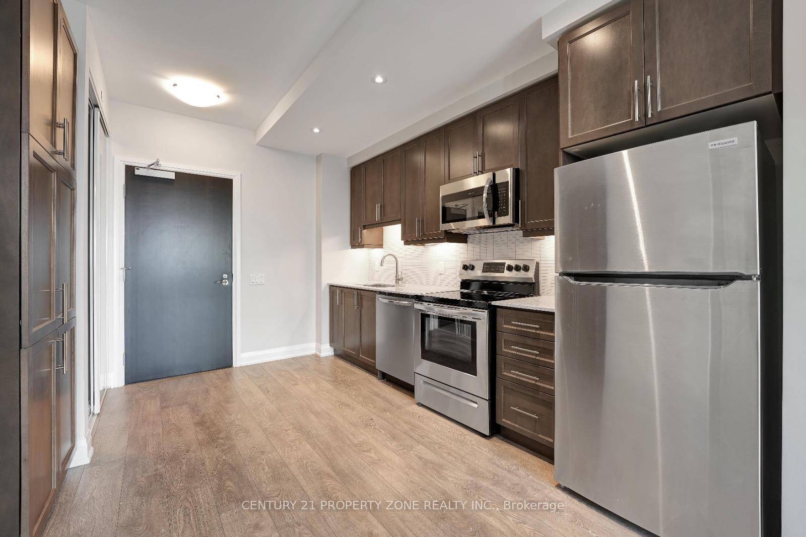 Brampton, ON L6W 0C7,15 Lynch ST #1207