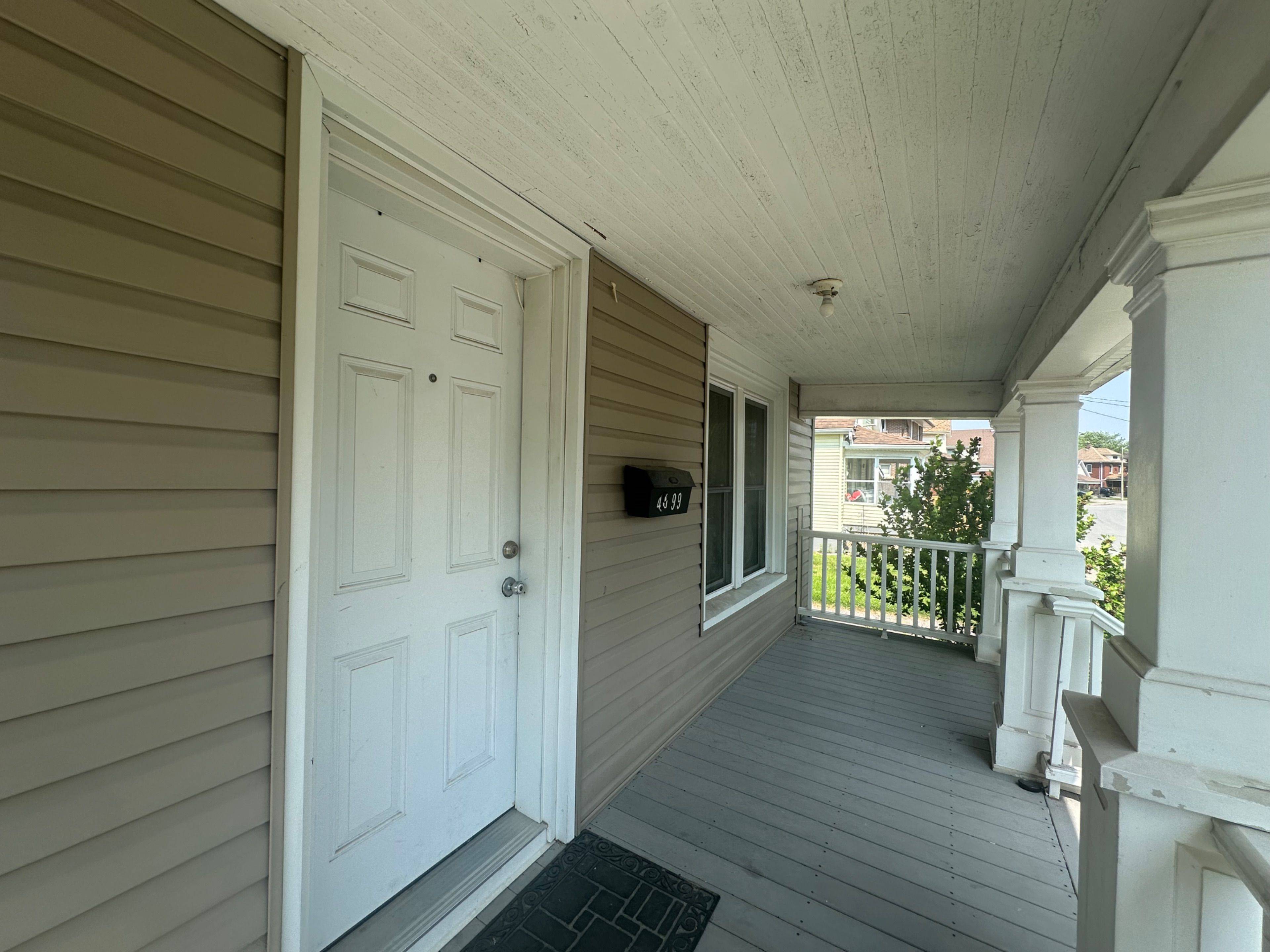 Niagara Falls, ON L2E 1E6,4699 Ryerson CRES