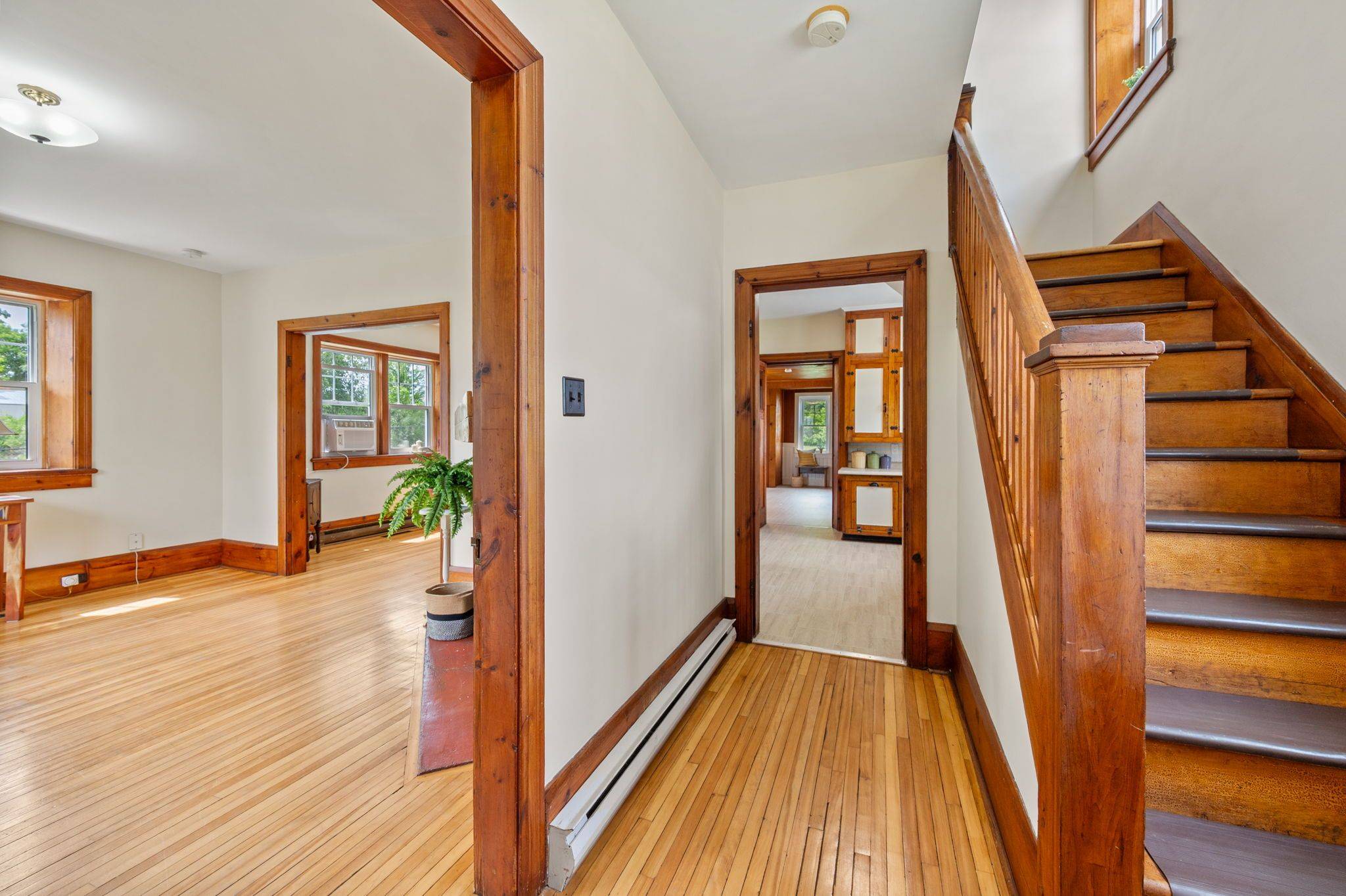 Kawartha Lakes, ON K0M 2T0,269 Glenarm RD
