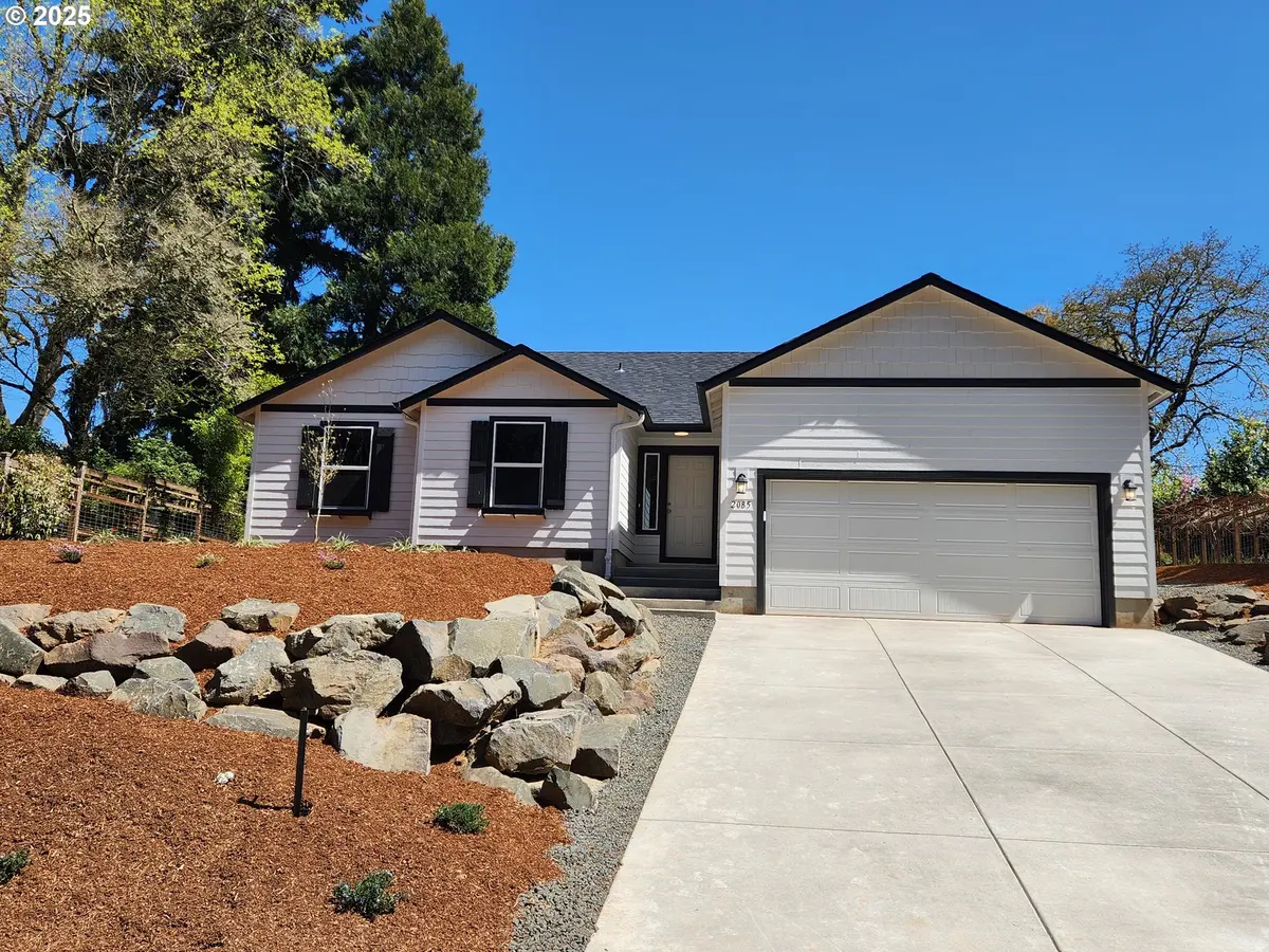 2085 GREINER ST, Eugene, OR 97405