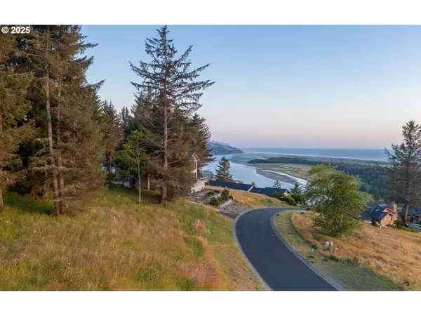 Pacific City, OR 97135,07200 Brooten Mountain LOOP