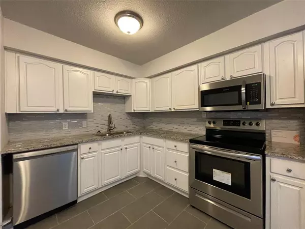 Arlington, TX 76010,1712 Ida Street