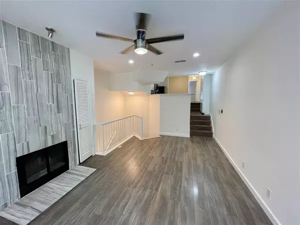 Dallas, TX 75231,7474 Fair Oaks Avenue #8401