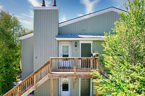 15 Dawson DR #1, Collingwood, ON L9Y 5B4