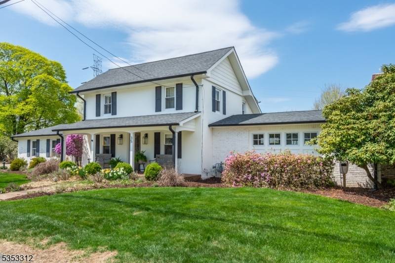 35 Thomastown Rd, Mine Hill Twp., NJ 07803