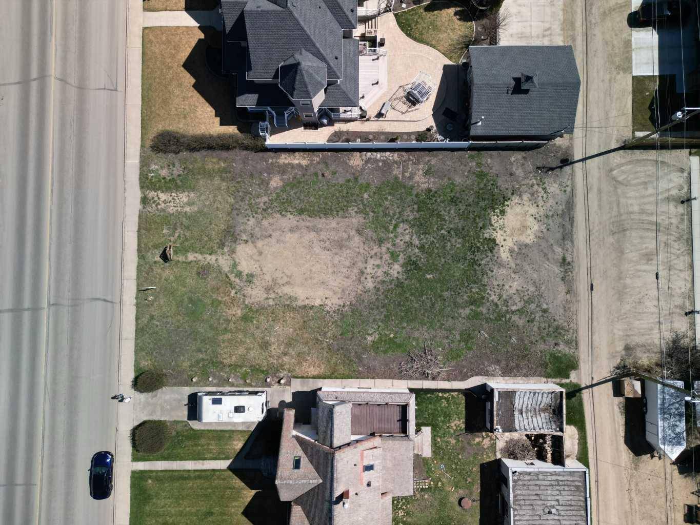 Lacombe, AB T4L 1S6,5331 50 AVE