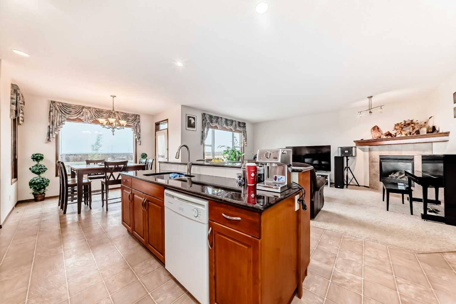 Calgary, AB T3K 0B8,137 Pantego RD Northwest