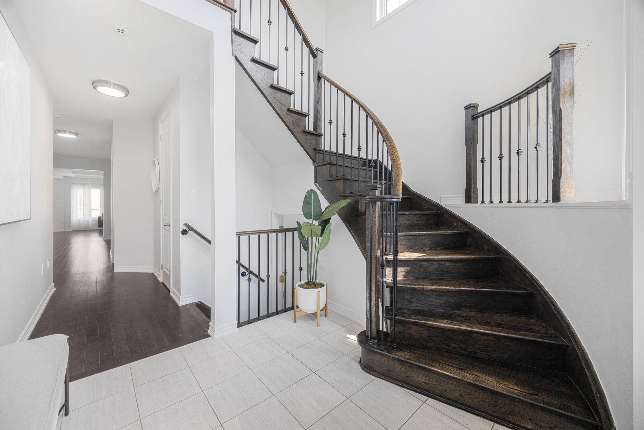 Clarington, ON L1C 4M6,154 Lyle DR