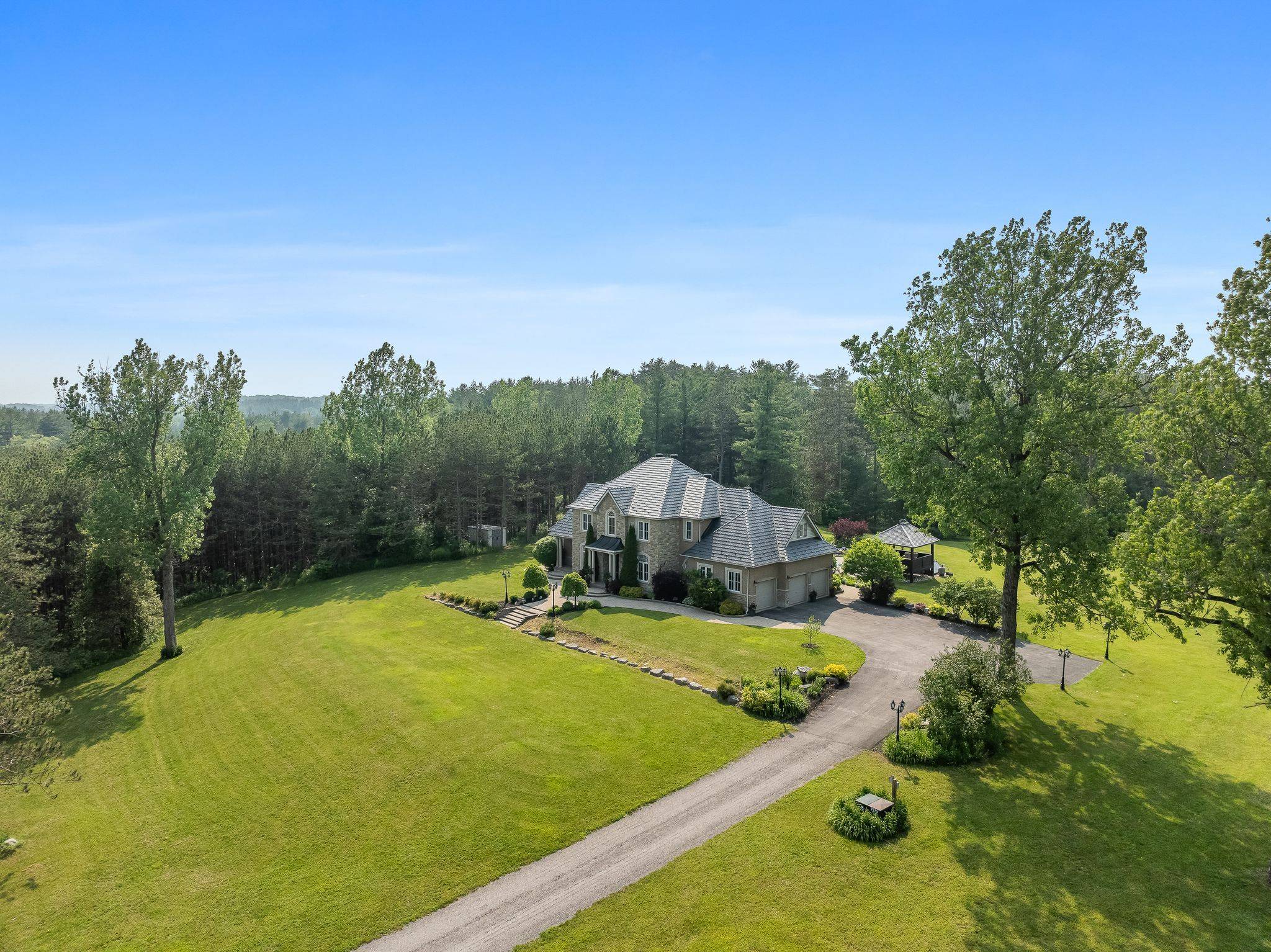 Clarington, ON L0B 1B0,1980 Concession 10 RD