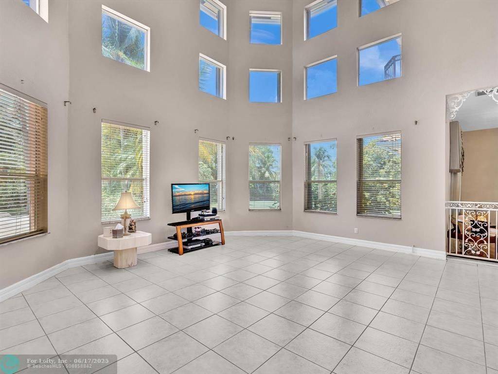 Davie, FL 33325,11700 SW 26TH Street