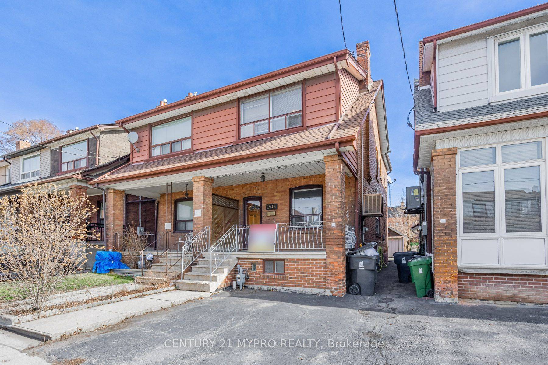 Toronto W03, ON M6E 3P8,1943 Dufferin ST