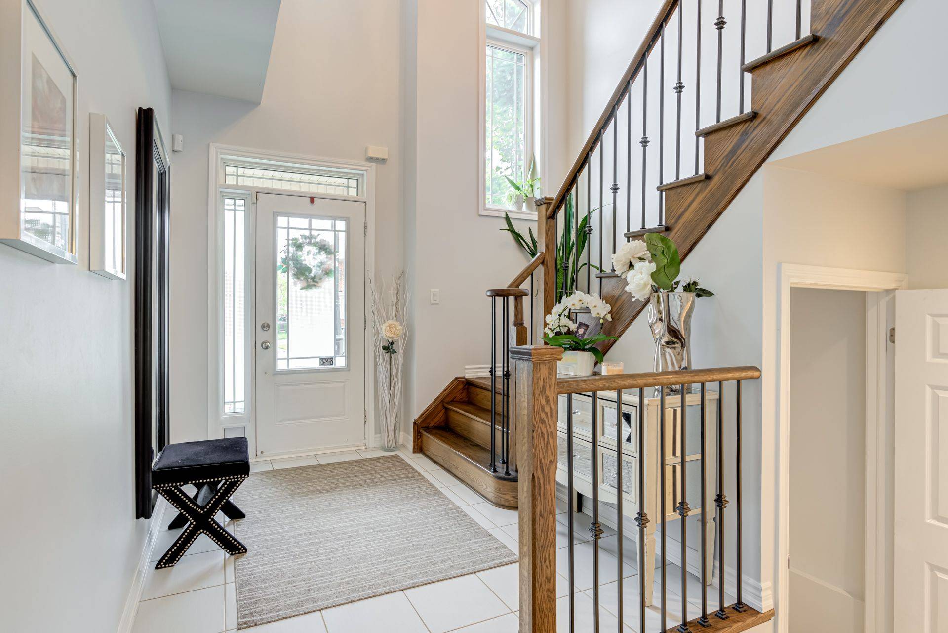 Brampton, ON L7A 0Z9,100 Kempenfelt TRL
