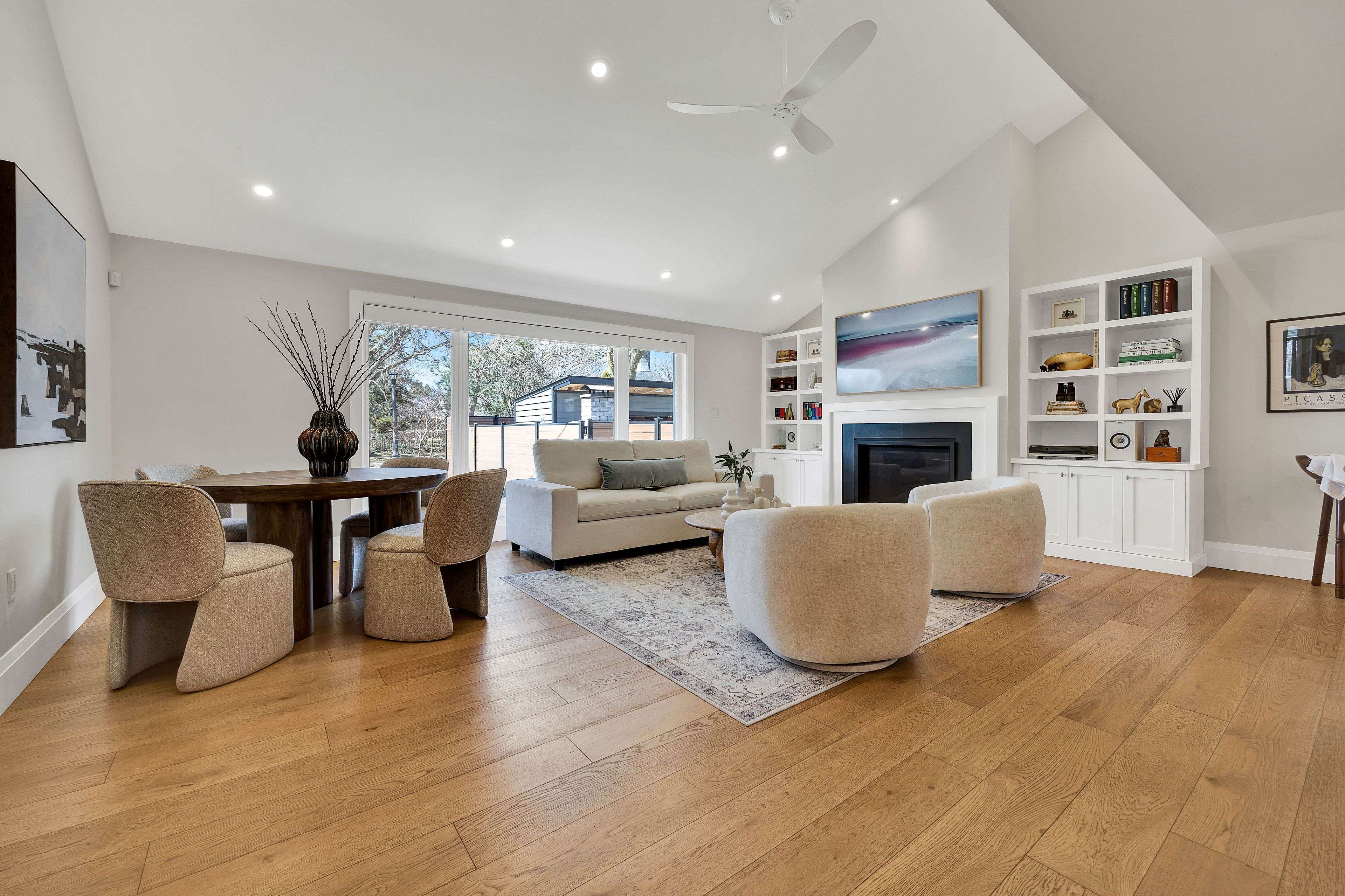 Kitchener, ON N2M 2Y7,112 ABERDEEN RD