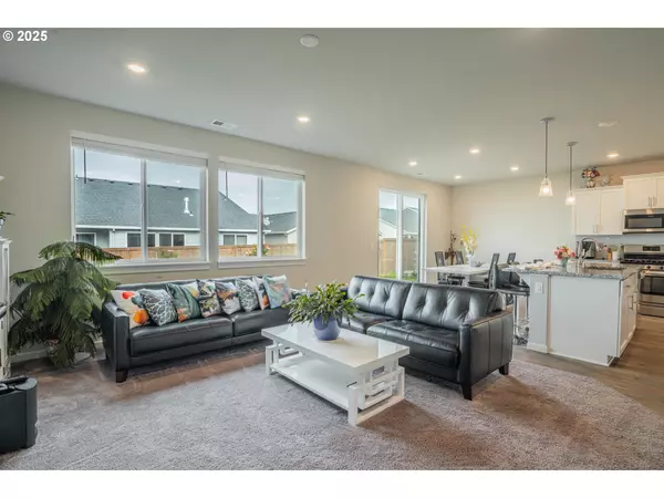 Gresham, OR 97080,6421 SE 22ND ST