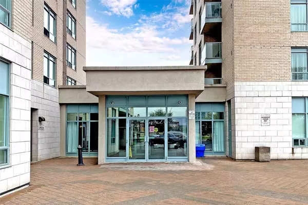 Richmond Hill, ON L4B 0A2,23 Oneida CRES #712