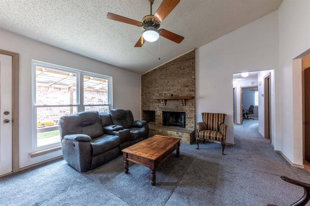 Garland, TX 75043,5406 Knollridge Drive