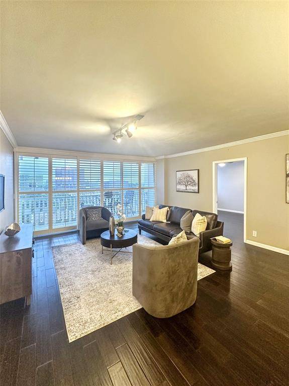 3701 Turtle Creek Boulevard #11H, Dallas, TX 75219