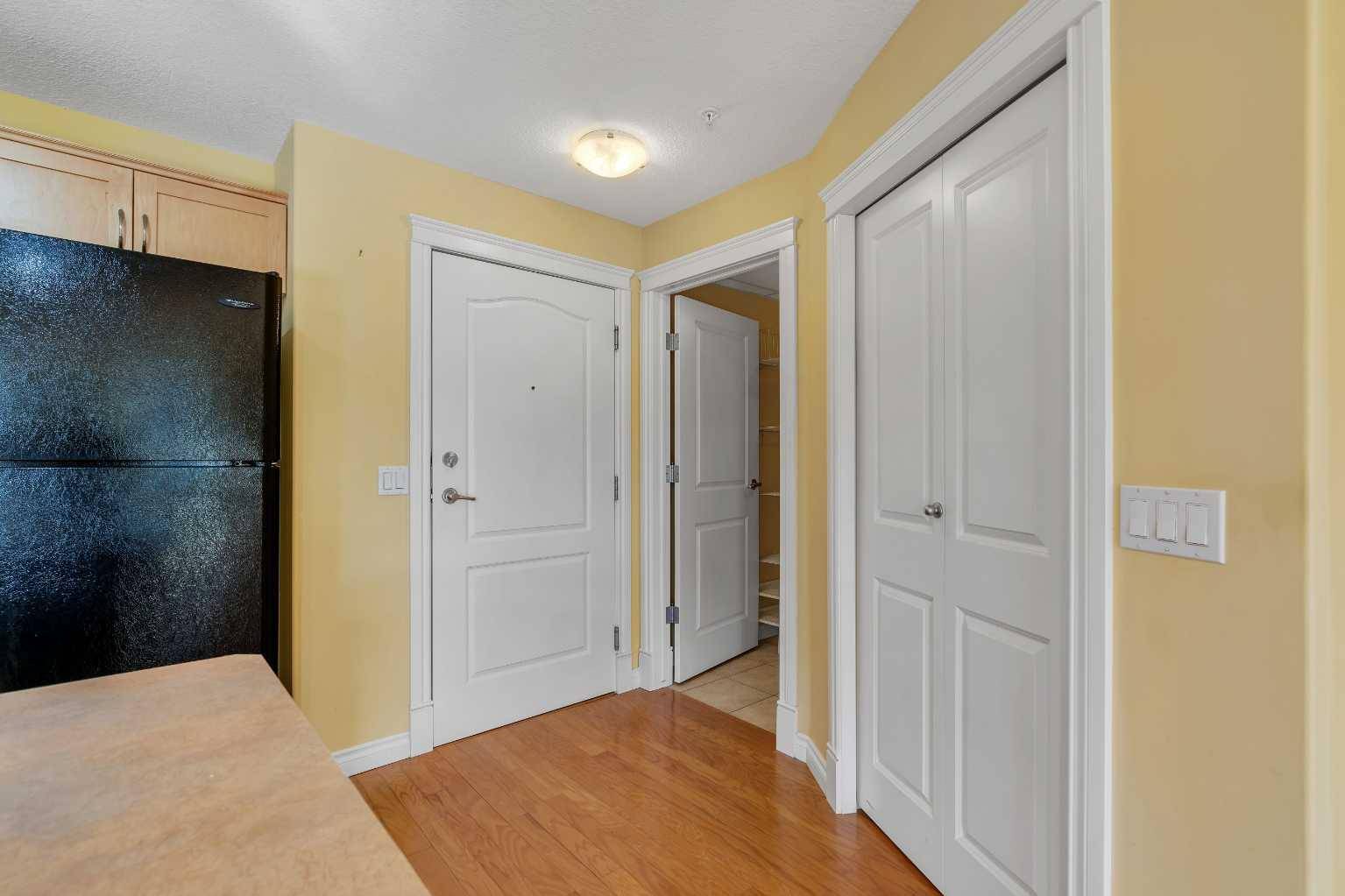 Calgary, AB T2V 4S6,2121 98 AVE Southwest #305