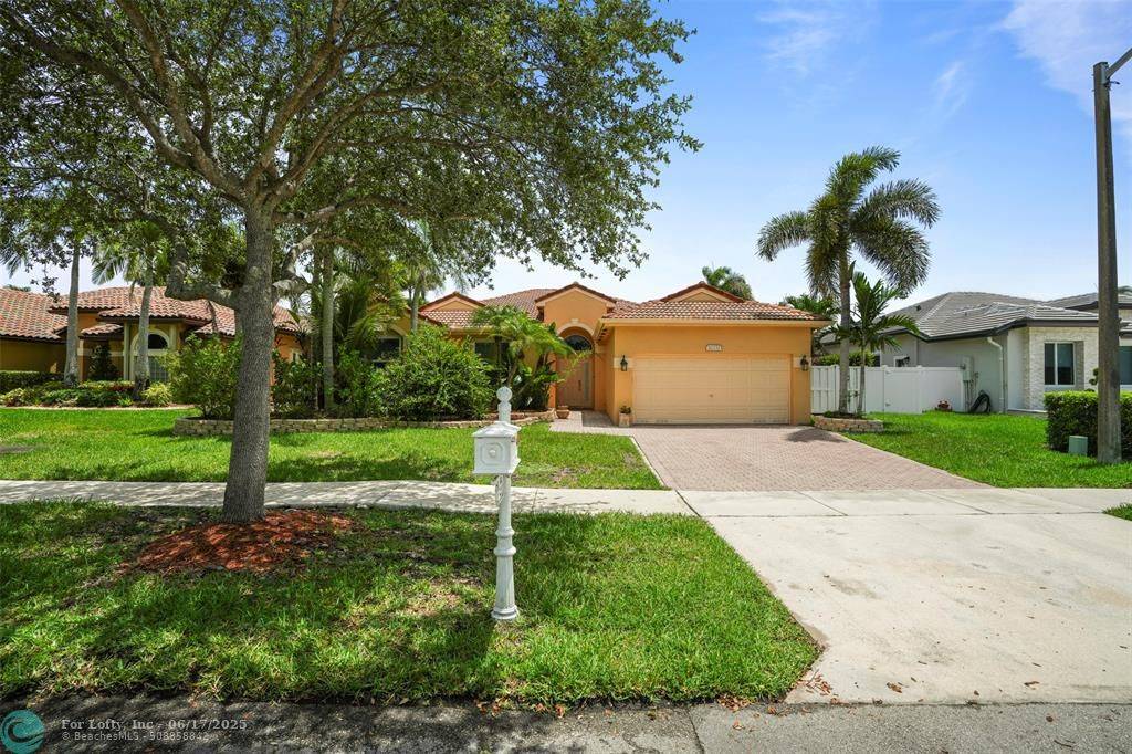 Fort Lauderdale, FL 33331,16332 N Segovia Cir