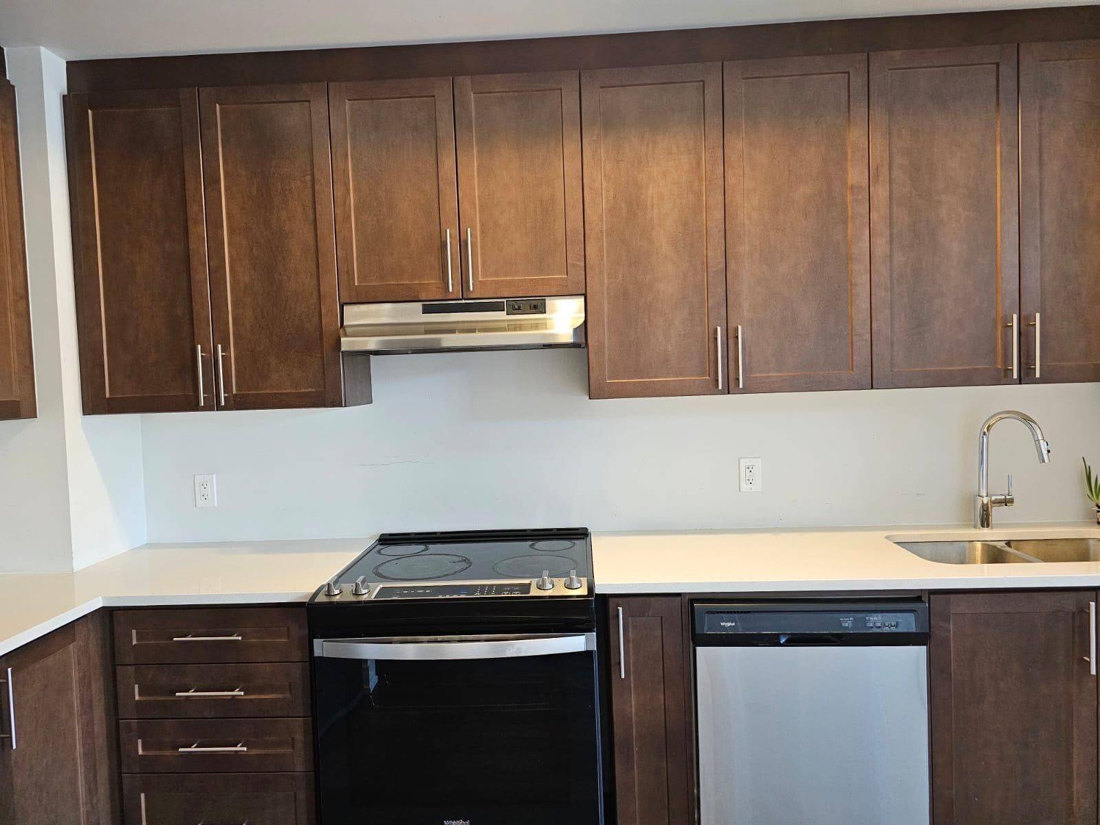 Vaughan, ON L4H 5E8,9560 Islington AVE #L115
