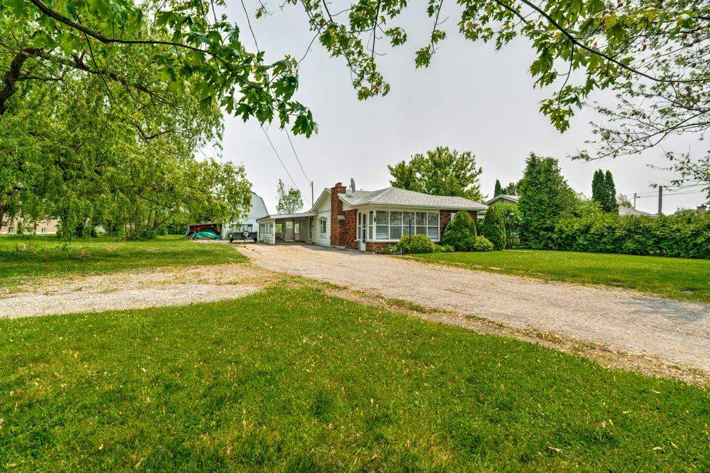 Hamilton, ON L8J 3J2,114 Second RD E