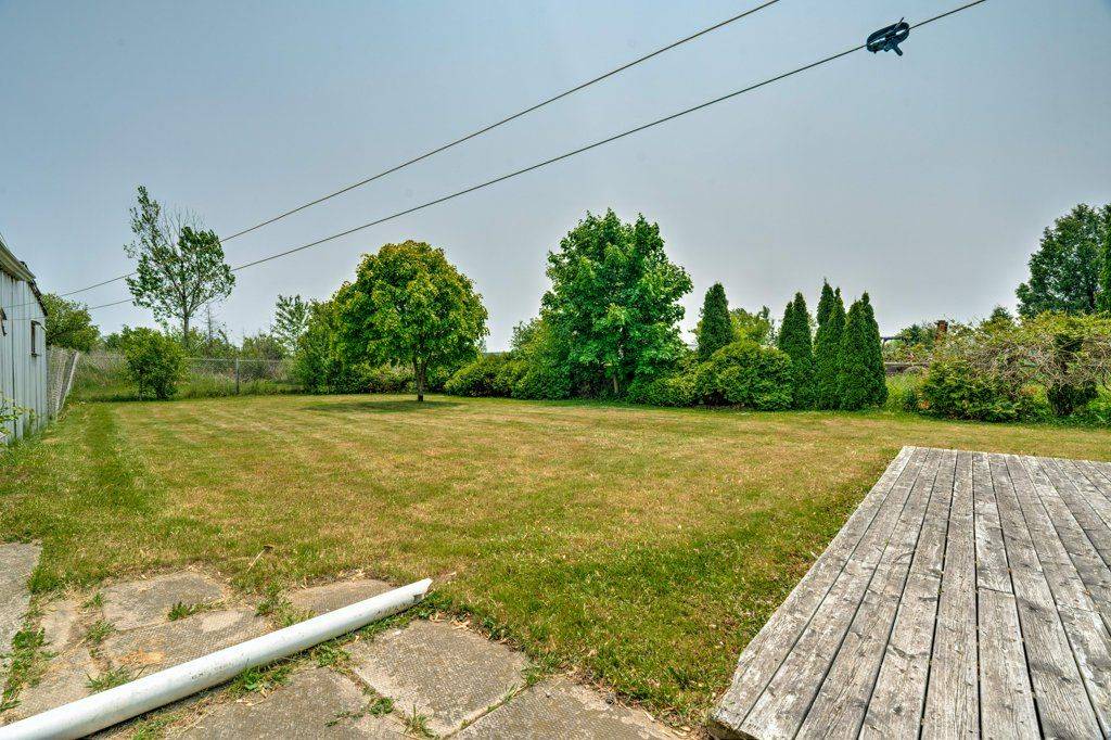 Hamilton, ON L8J 3J2,114 Second RD E