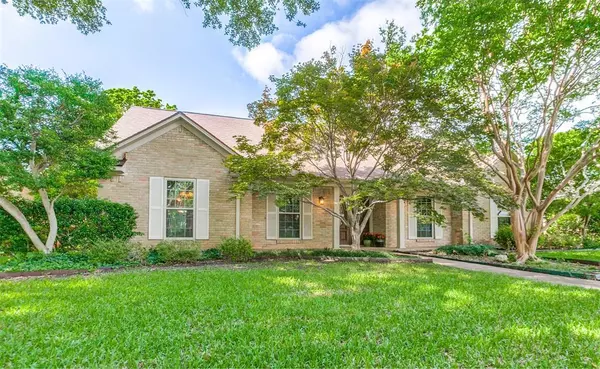 2716 Mollimar Drive,  Plano,  TX 75075