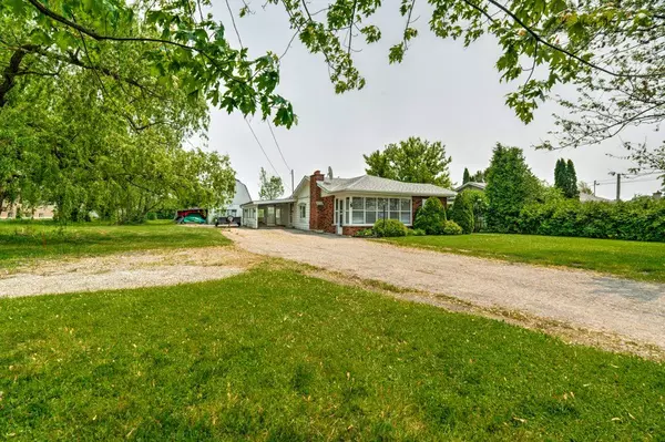 Hamilton, ON L8J 3J2,114 Second RD E