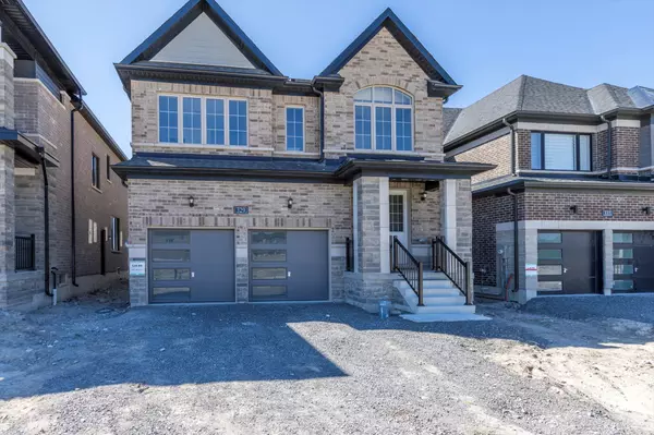 Selwyn, ON K9K 0J4,329 O'Toole CRES