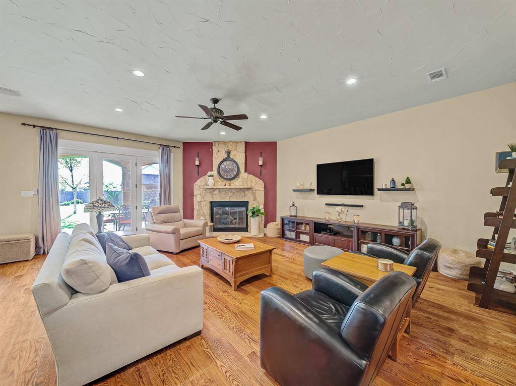 Corinth, TX 76208,4406 Tree House Lane
