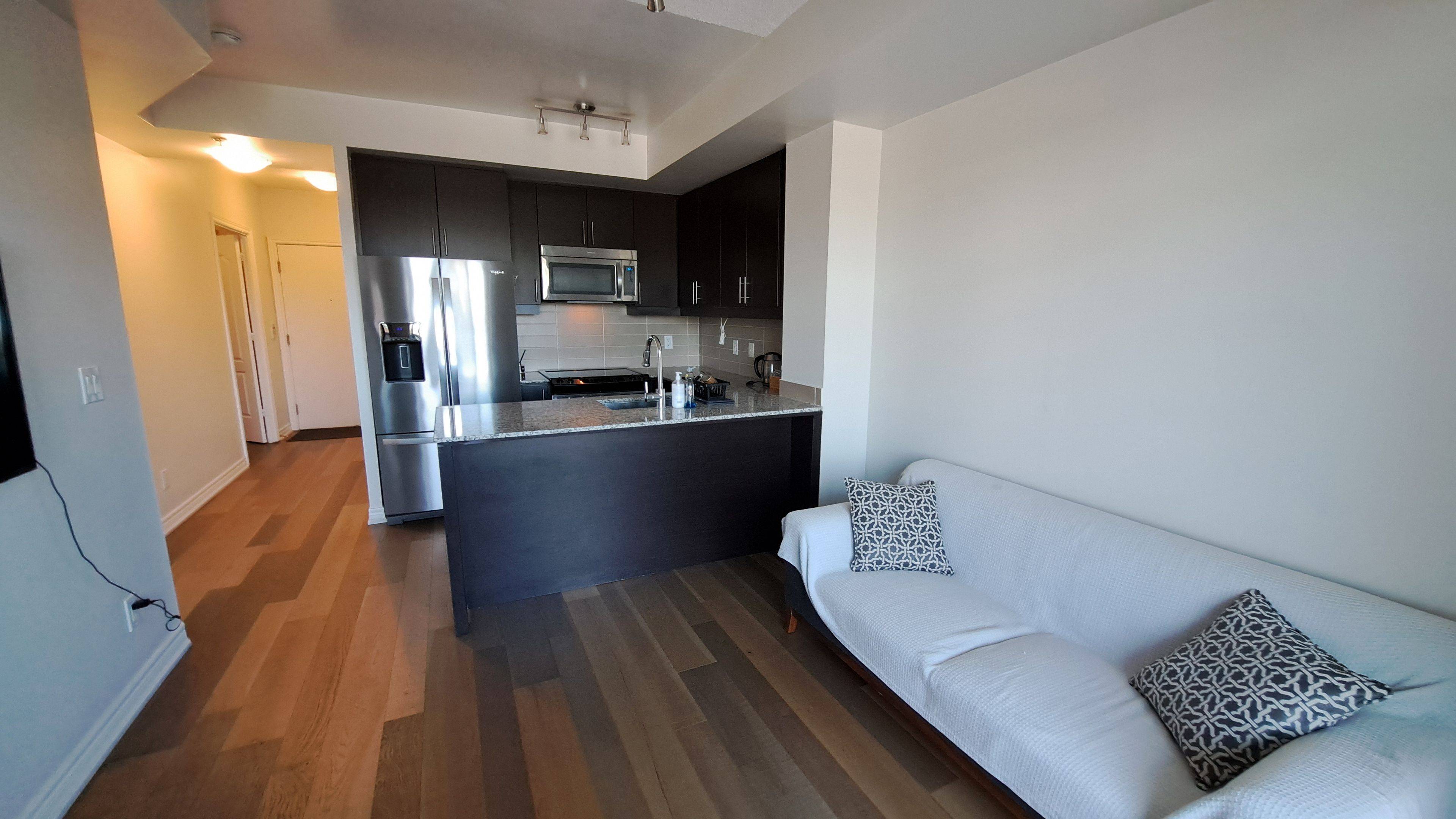 Toronto C15, ON M2K 0E2,2756 Old Leslie ST #411