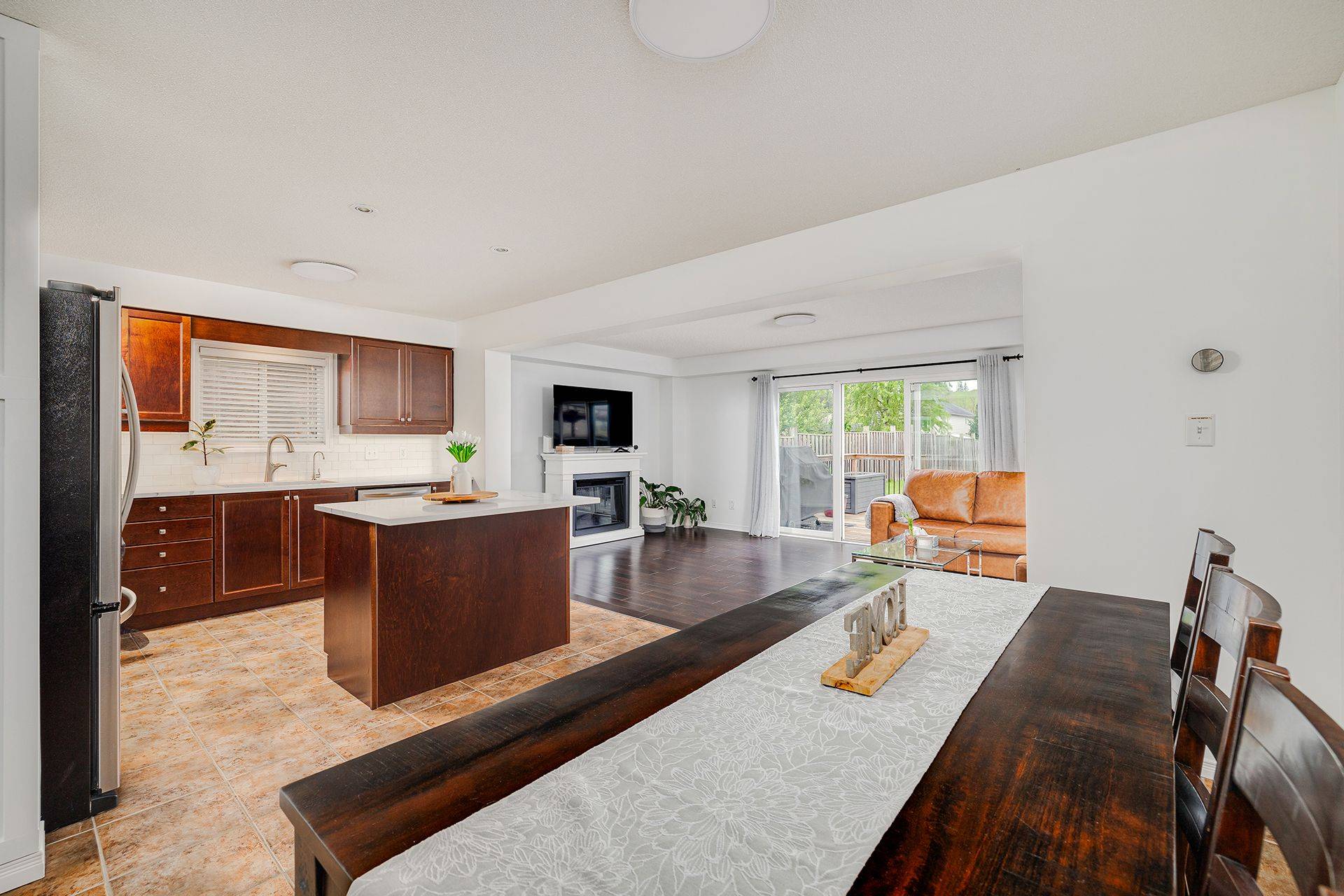 Kitchener, ON N2A 0C4,453 Beaumont CRES