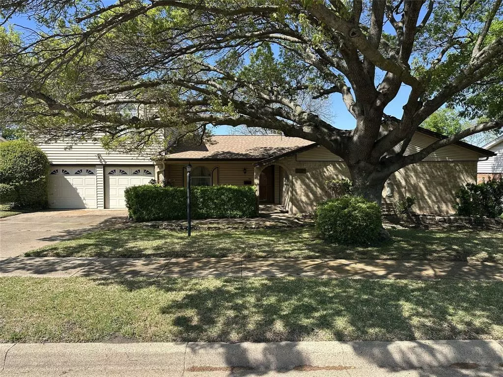 Edgecliff Village, TX 76134,1420 Linwood Lane