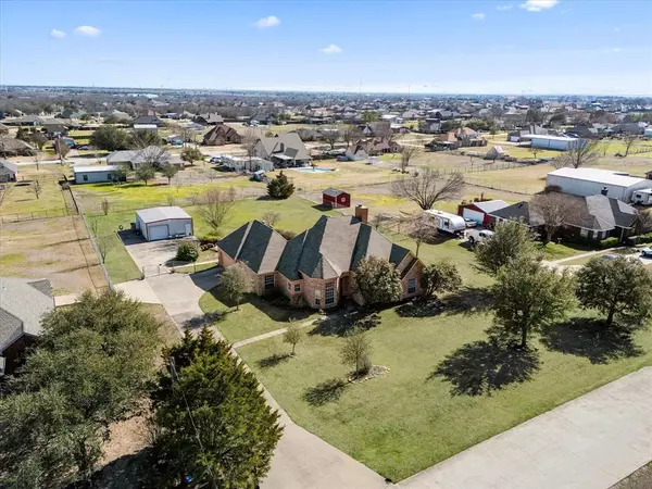 10979 Jennifer Circle,  Forney,  TX 75126