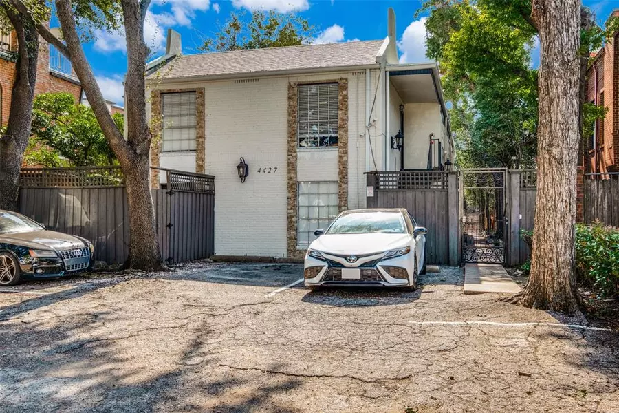 4427 Holland Avenue #203, Dallas, TX 75219