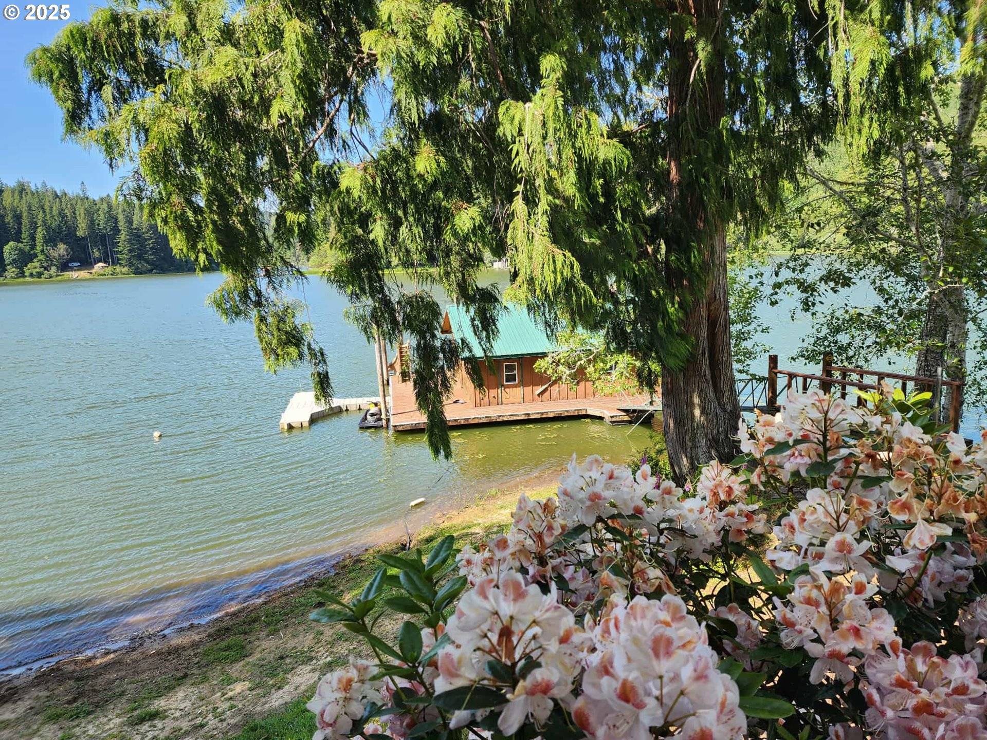 Lakeside, OR 97449,747 N TENMILE