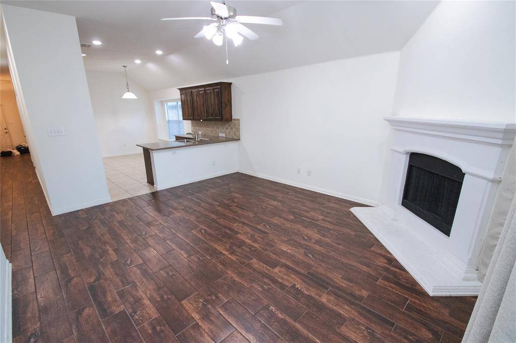 Fort Worth, TX 76244,4616 Daisy Leaf Drive
