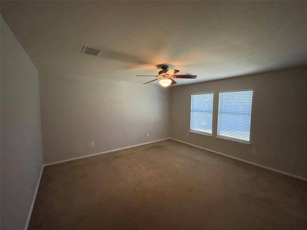 Denton, TX 76207,2233 Southway