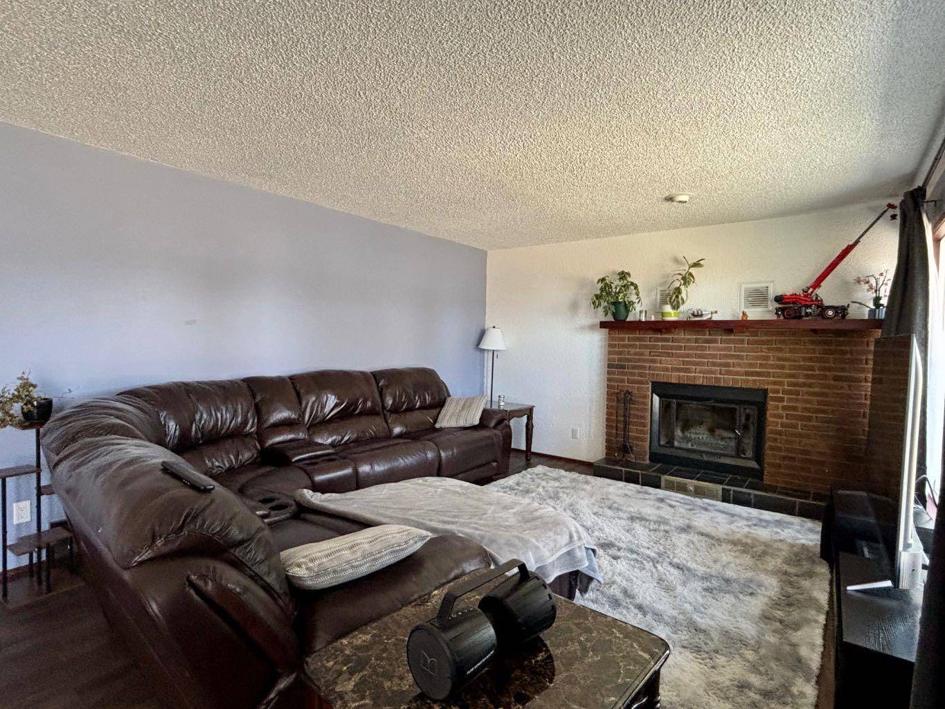 Cadogan, AB T0B0T0,105 3 ST