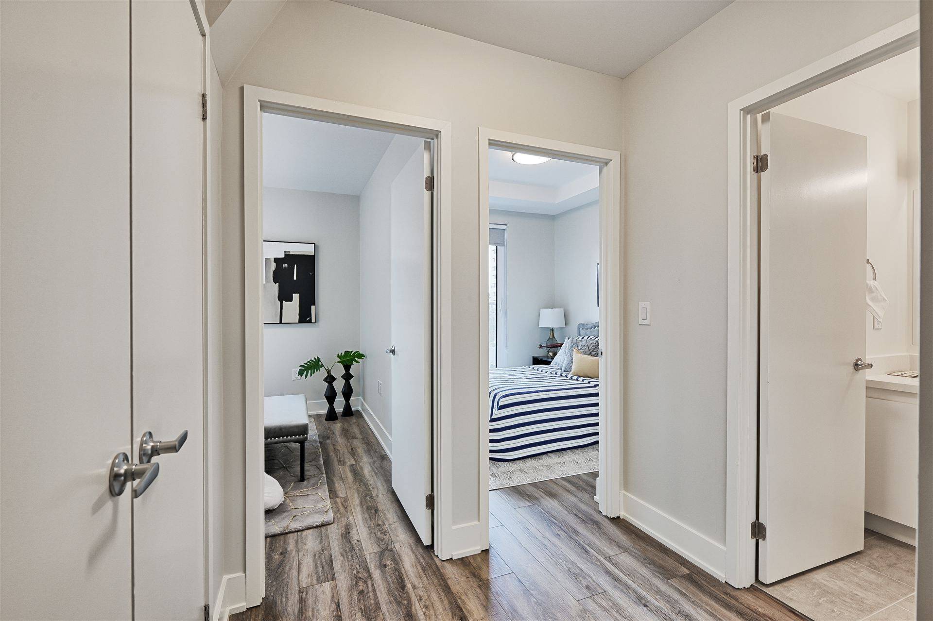 62 Dixfield DR #126, Toronto W08, ON M9C 3W1