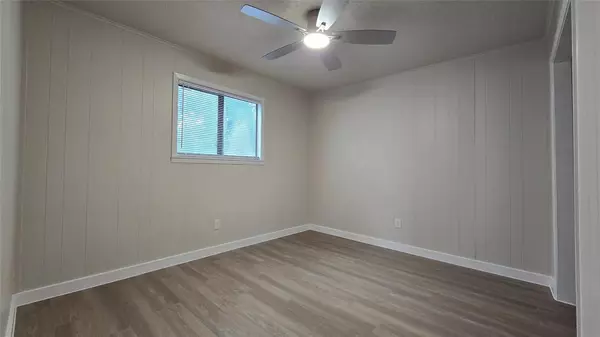 Hawkins, TX 75765,389 W Blackbourn Street