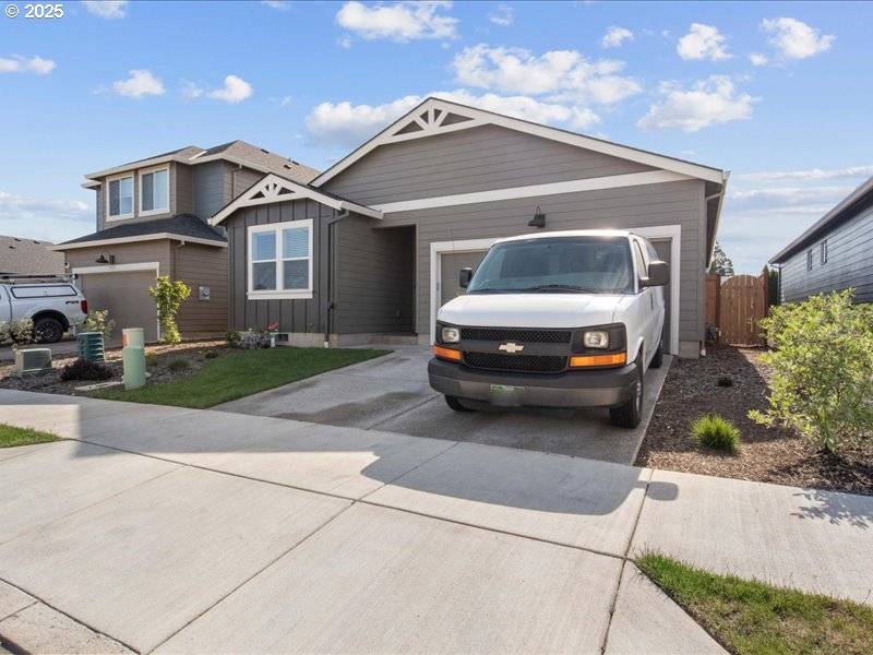 Springfield, OR 97477,2622 26TH LOOP