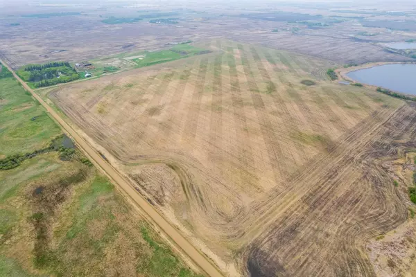Rural Camrose County, AB T4V 3Z7,47477 Range Road 201
