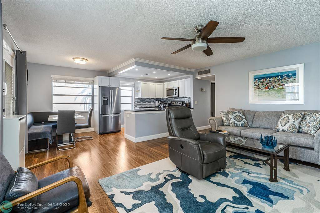Delray Beach, FL 33484,461 Capri J  #461