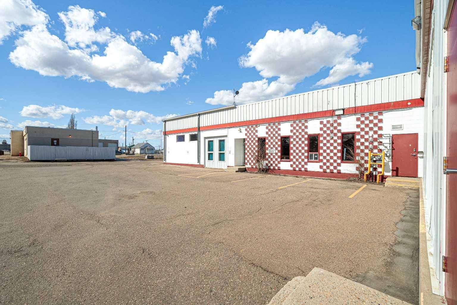 Lloydminster, AB S9V 0M7,4720 50 ST #Unit 3