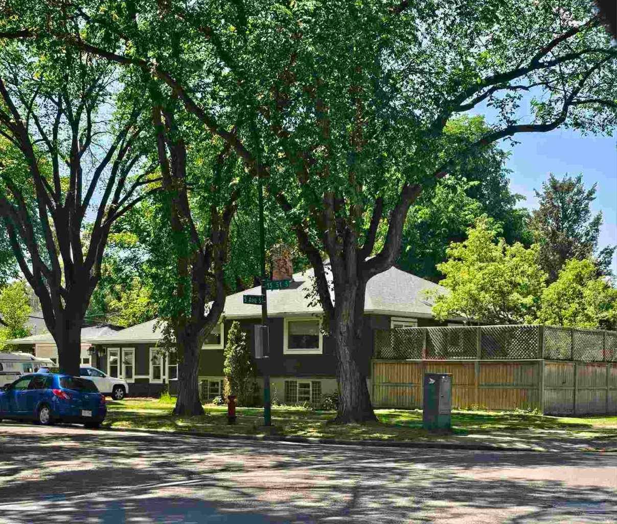 Lethbridge, AB T1J 2Z7,502 15 ST South