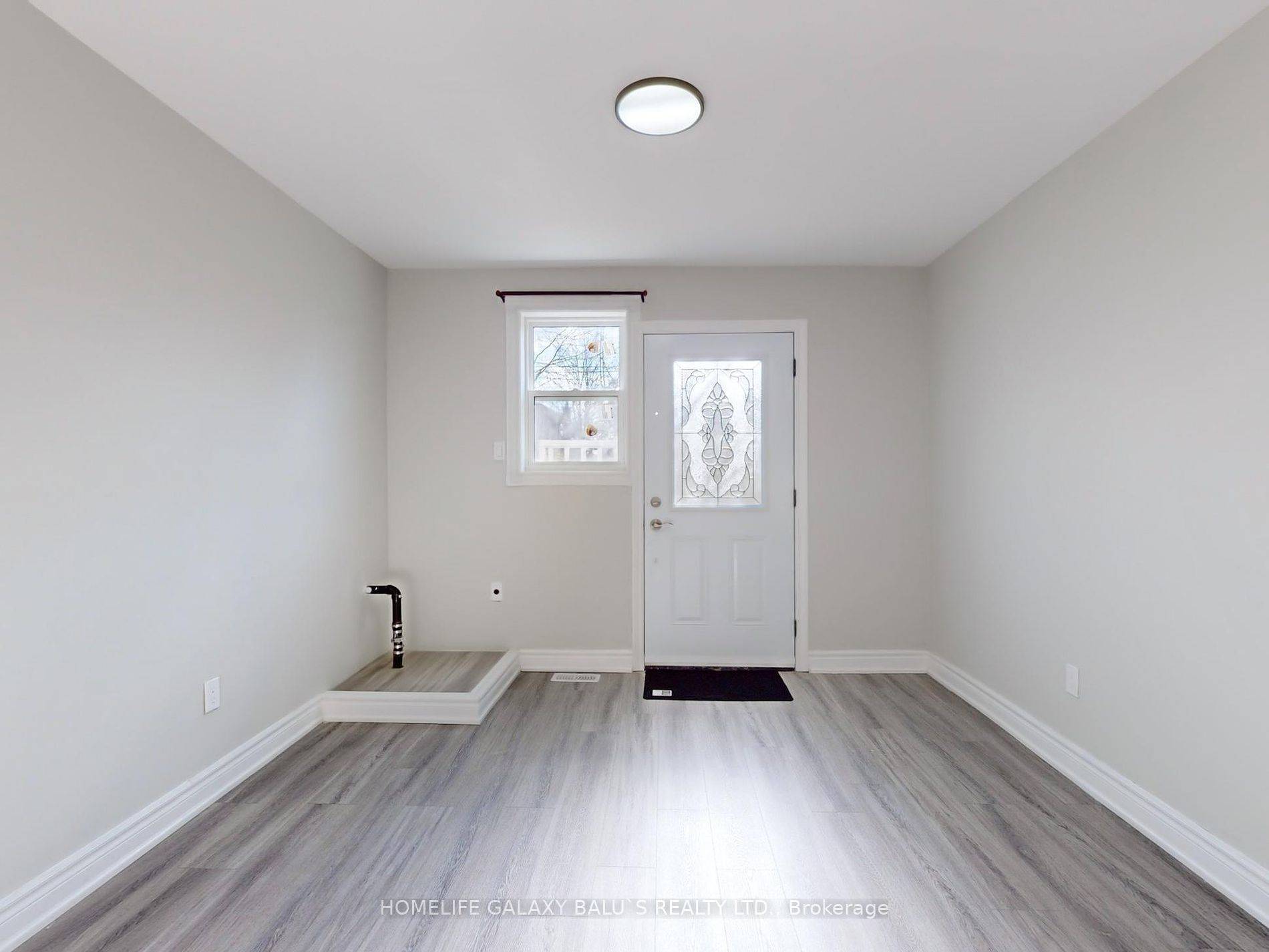 Toronto E09, ON M1G 3C8,58 Milford Haven DR #--Lower