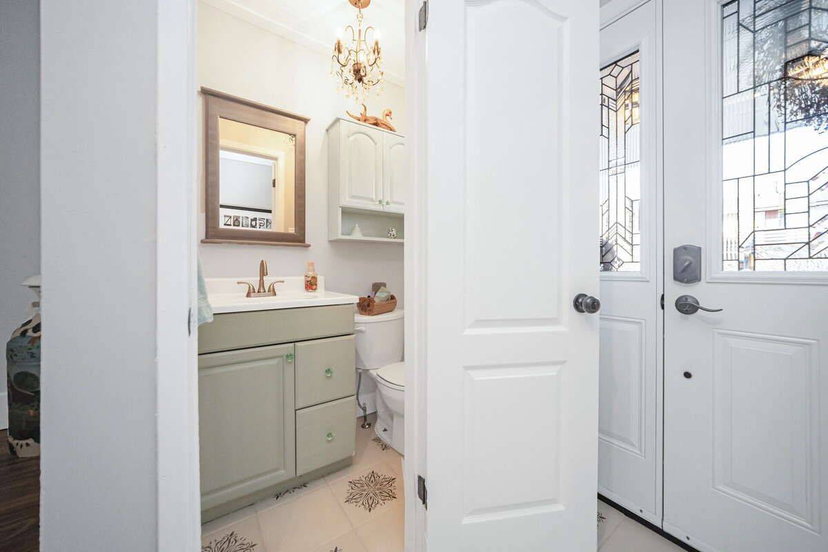Brampton, ON L6S 3K1,72 Carisbrooke CT
