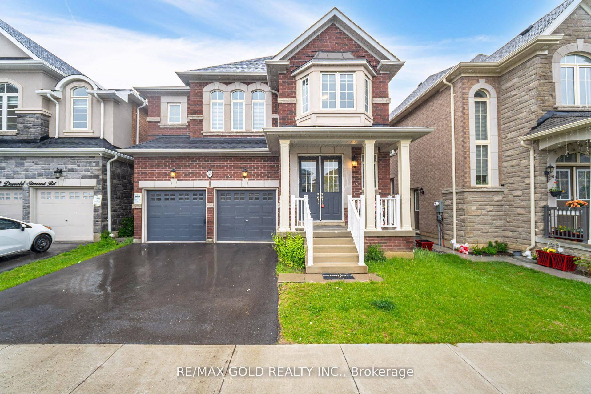 50 Donald Stewart RD, Brampton, ON L7A 5J1