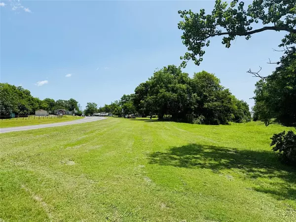 Commerce, TX 75428,1104 O'neal Street